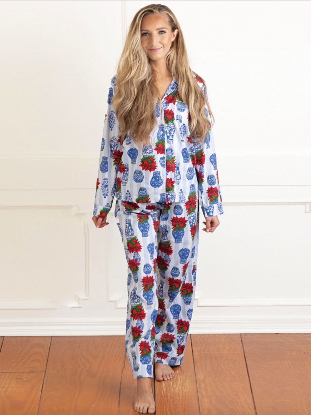 OAK Blue & Red Poinsettia Button-Front Pajama Set